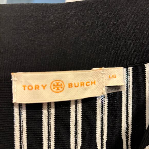 Tory Burch black and white pleated midi sweater skirt, size large - Picture 2 of 8